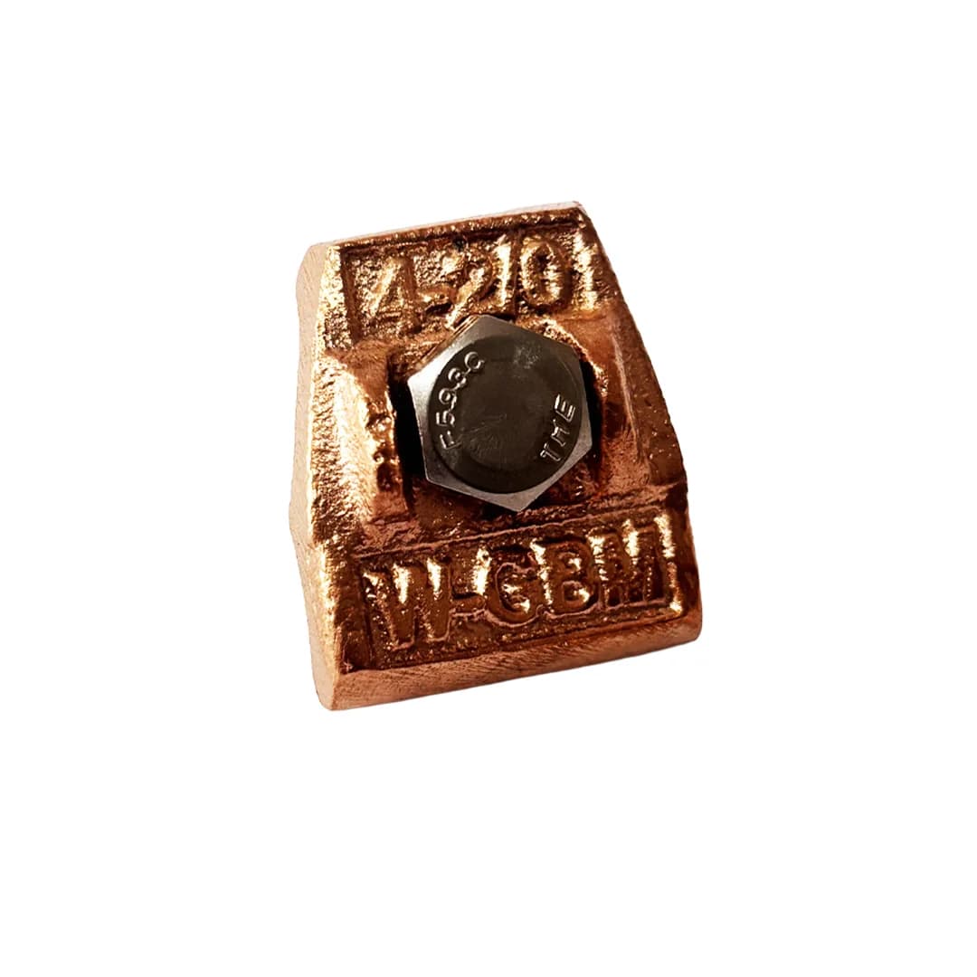 Grapa en cobre GBM